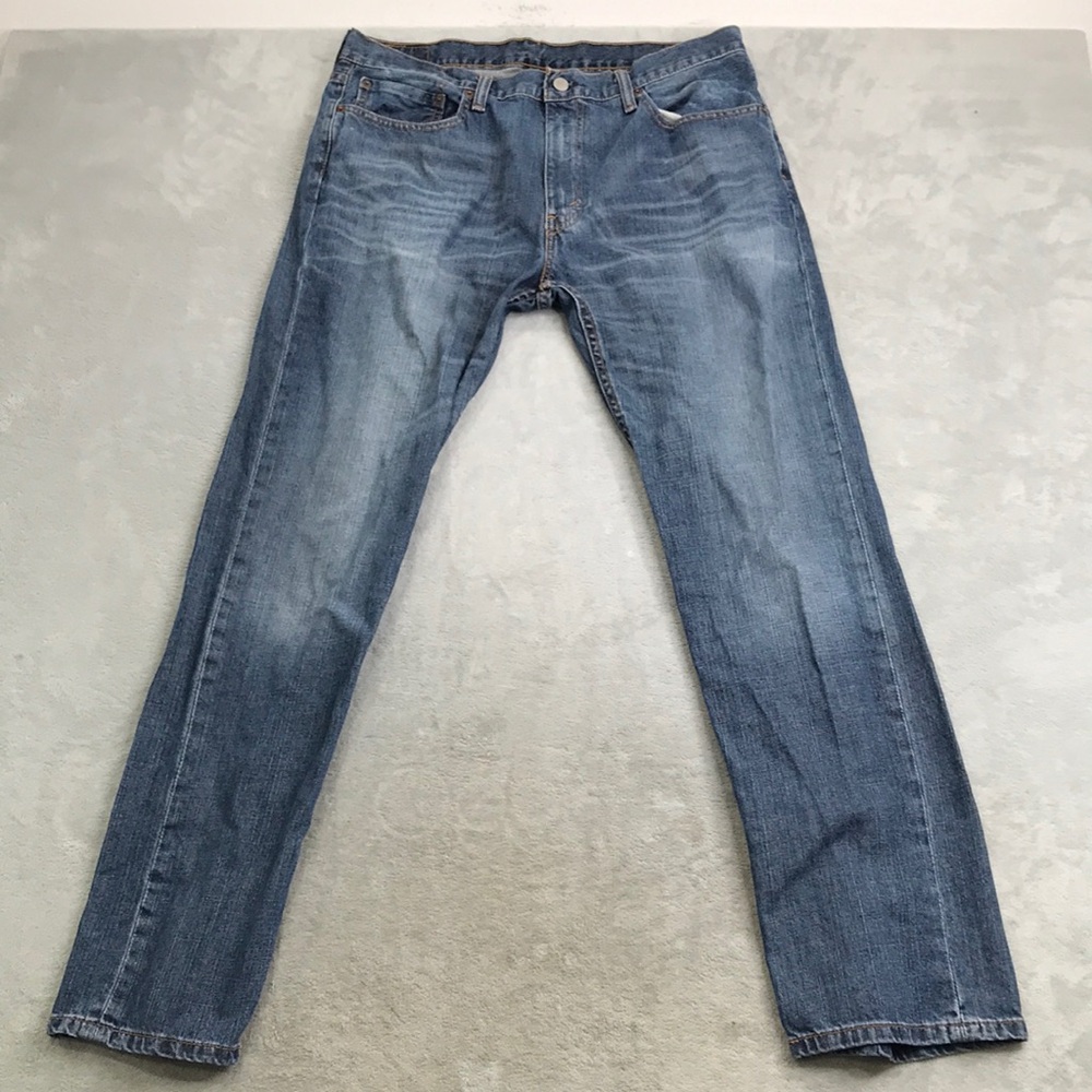 Levi's Men's 559 Relaxed fit straight jeans Size 36 x 33